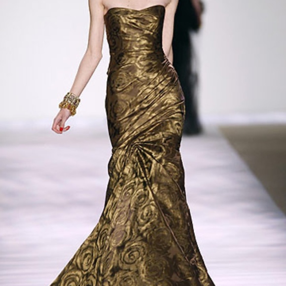 Moniquel Huillier Ready to Wear Strapless Ball Gown